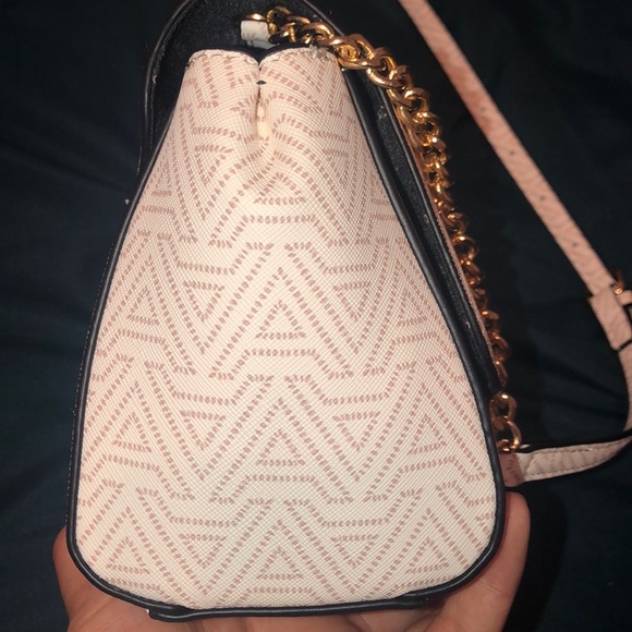 ALDO Shoulder Bag - Picture 8 of 8